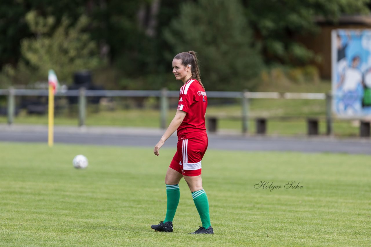 Bild 106 - F SV Boostedt - SV Fortuna St. Juergen : Ergebnis: 2:1